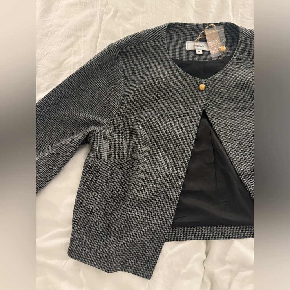 Gray Plaid Single Button Jacket - Picture 2 of 5